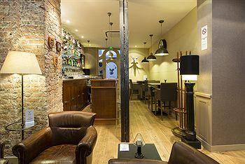 Hotel Brittany 3*