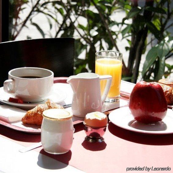 Hotel Campanile 12 - Bercy Village