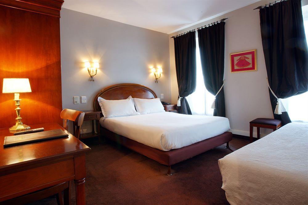 Western Aramis Saint Germain