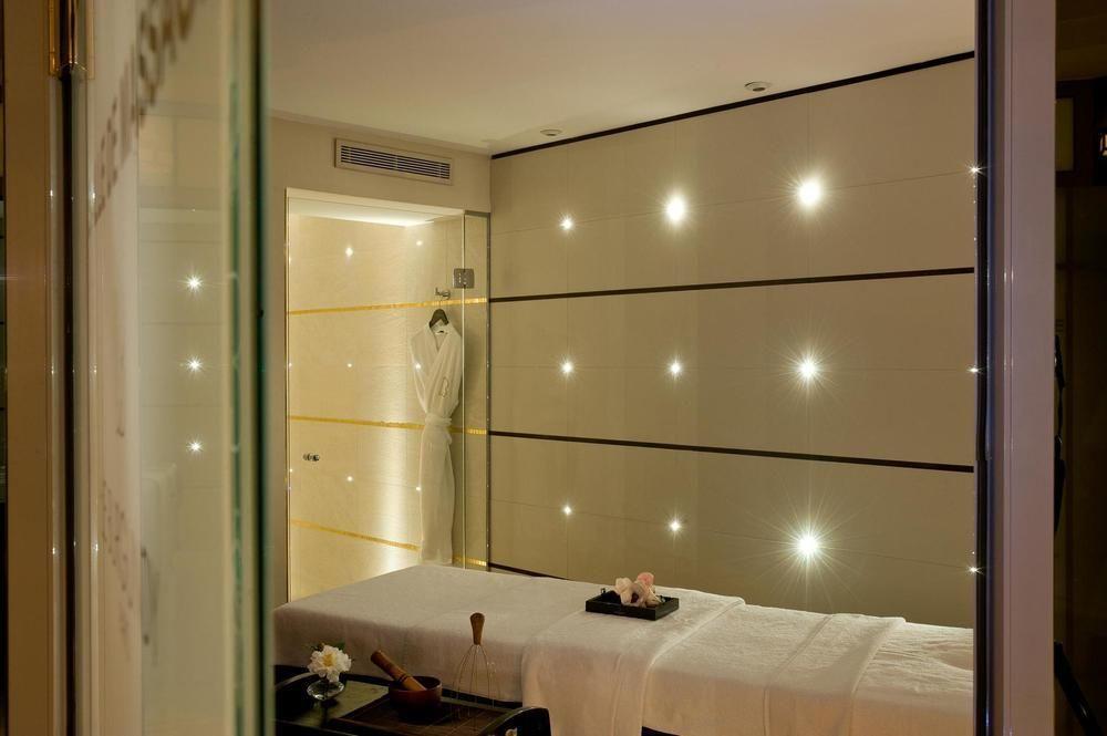 Le Burgundy Hotel 5*