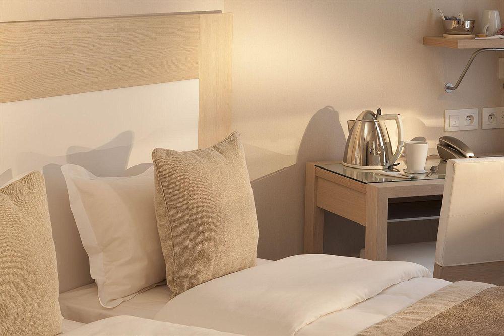 Du Savoir Hotel