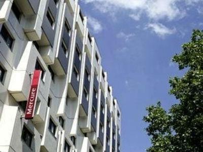 Ibis Styles Montmartre Batignolles Hotel