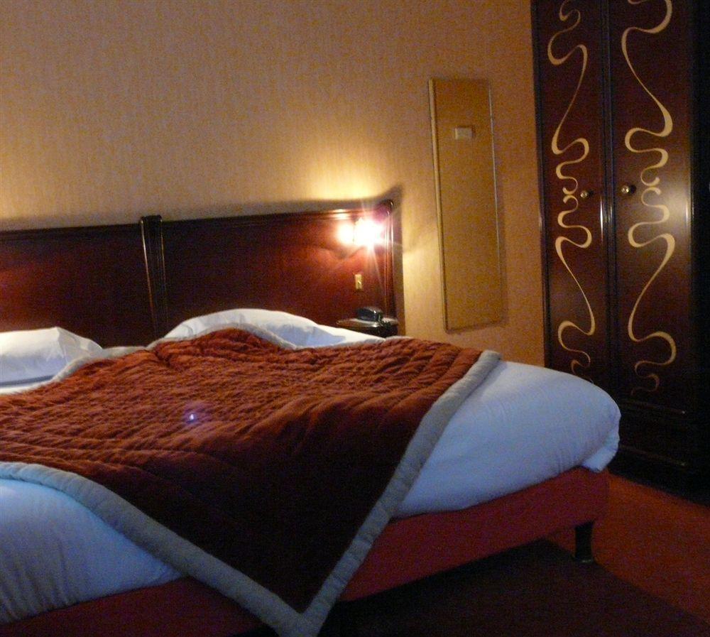 Pastel Hotel