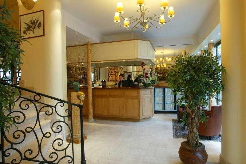 Grand Des Gobelins Hotel Parigi