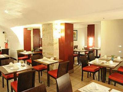 New Lafayette Hotel 4*
