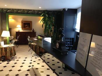 Agora Hotel Parigi