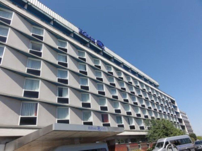 Hilton Orly Airport 4* Parigi