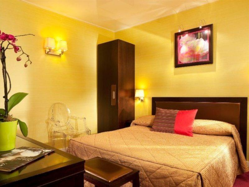Western Anjou Lafayette Hotel 3*
