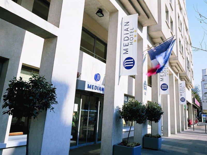 Median Porte De Versailles Hotel