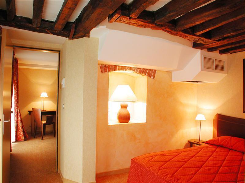 Hotel Mercure Opera Grands Boulevards 4*