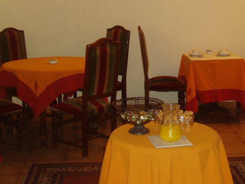 Hotel Excelsior Batignolles