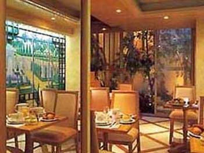 Hotel Renoir Montparnasse