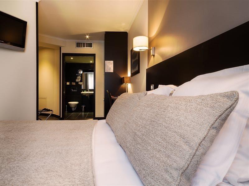 Hotel Arc Elysées Parigi
