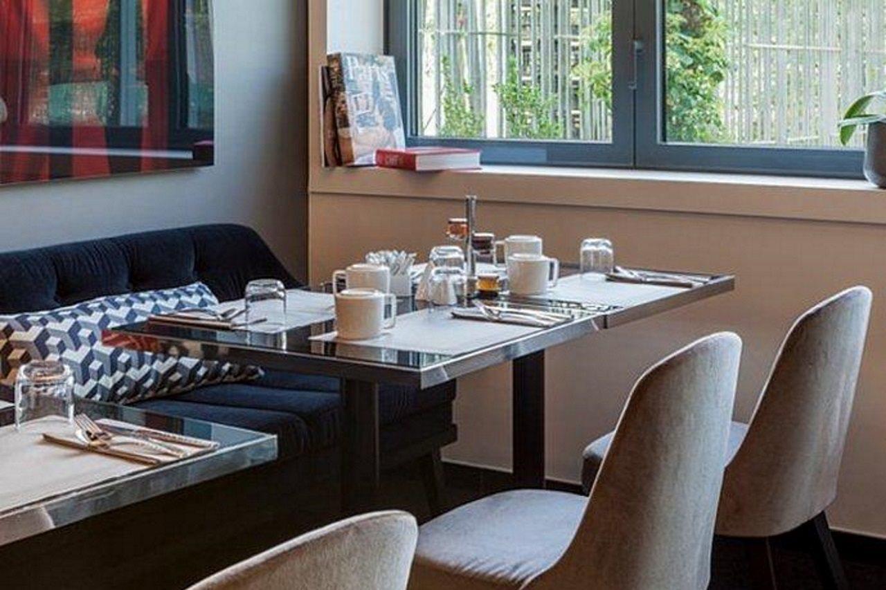 Hotel Ac Porte Maillot By Marriott Parigi