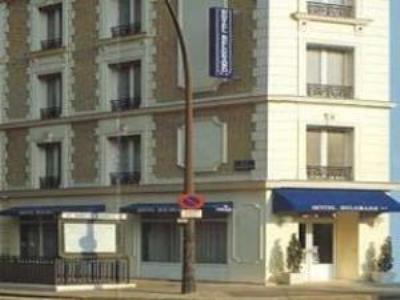 Hotel Hipotel Belgrand Mairie Du 20ème Parigi