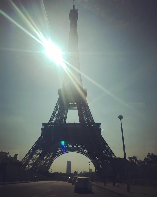 Appartamento Eiffel Tower Champs De Mars Parigi