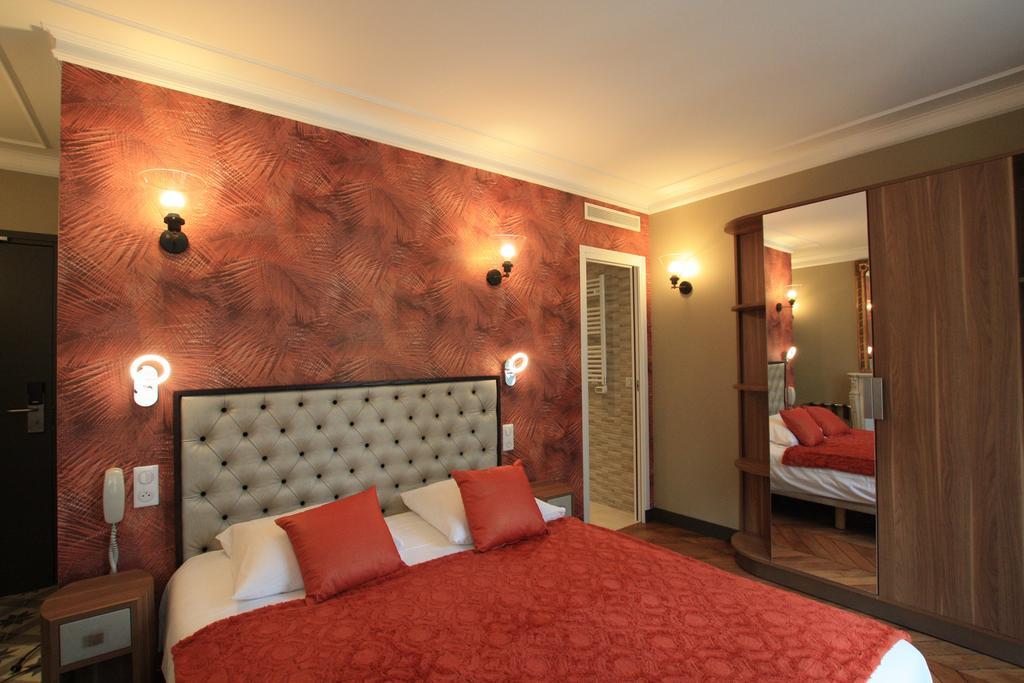 Hotel Excelsior Batignolles 3*