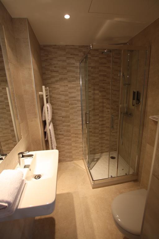 Hotel Excelsior Batignolles 3*