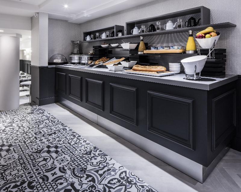 Hotel Trinité Haussmann Parigi