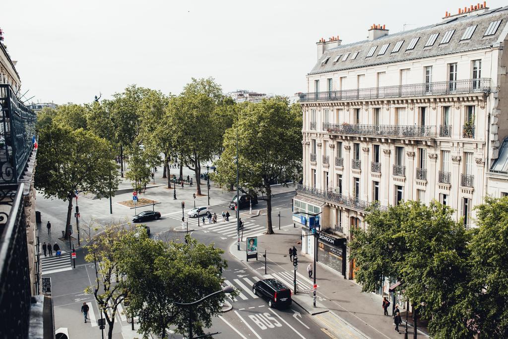 De L'exposition - République Hotel