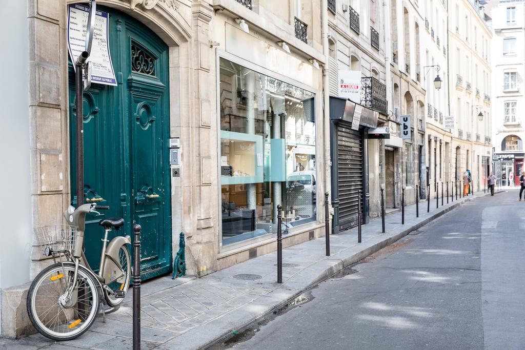 Appartamento Marais Centre Pompidou Id 233 *