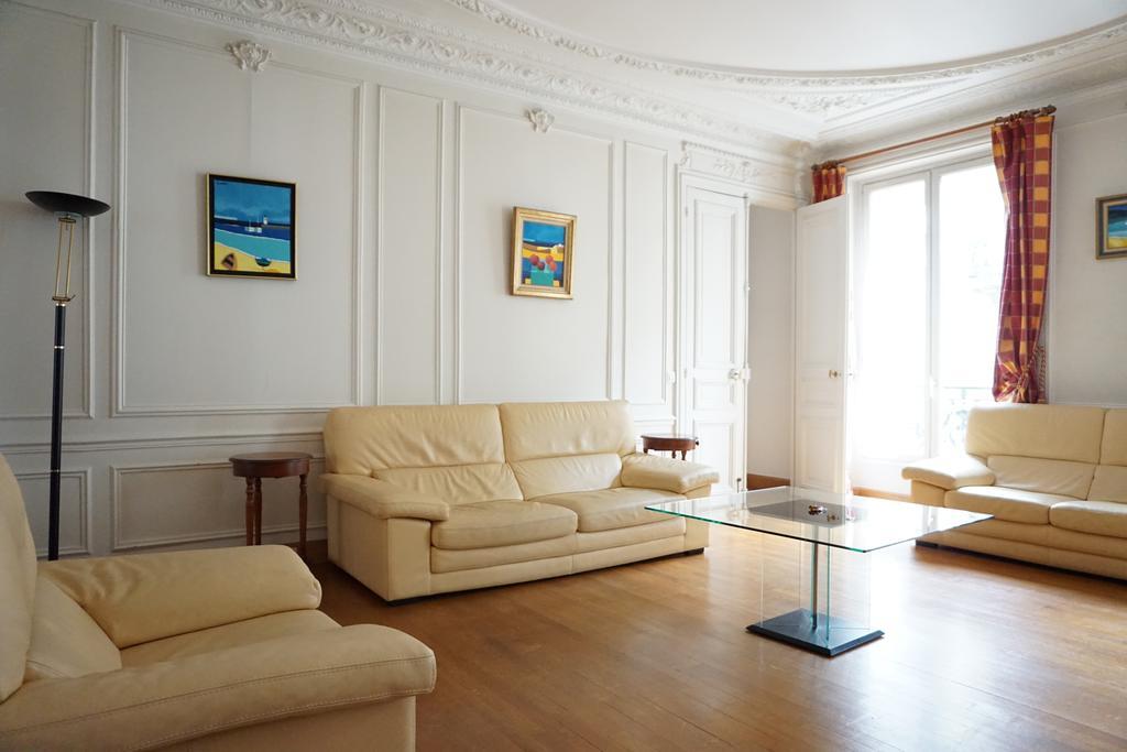 Appartamento Avenue D'iena - 16 *