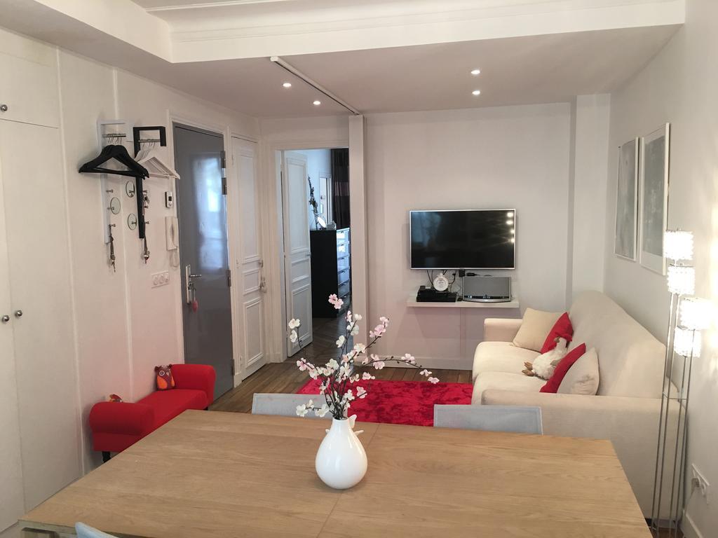 Le Petit Montmartre Apartment *