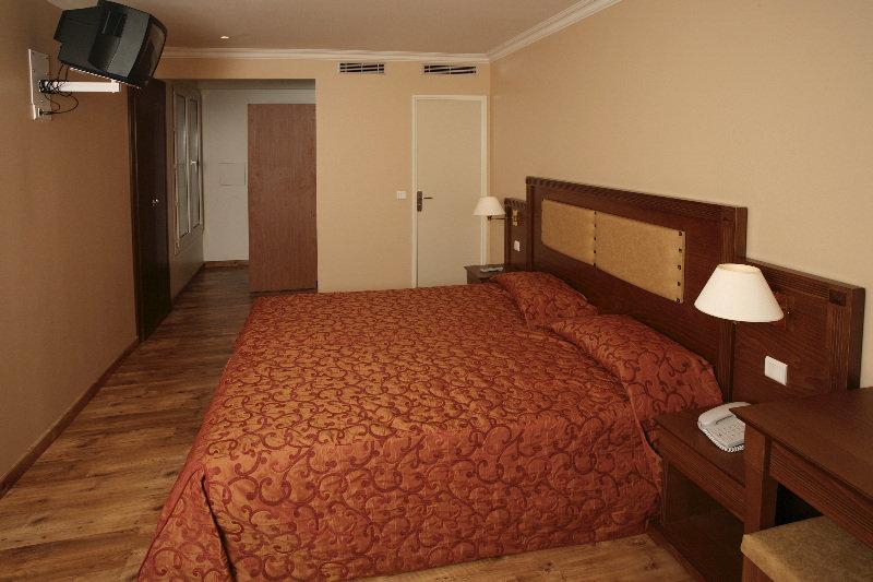 Hotel 121 Parigi