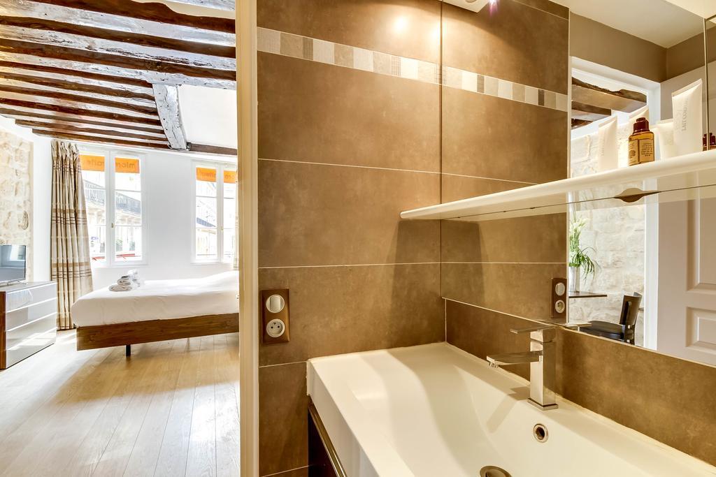 Upper Class Suites - Rue Saint Honoré