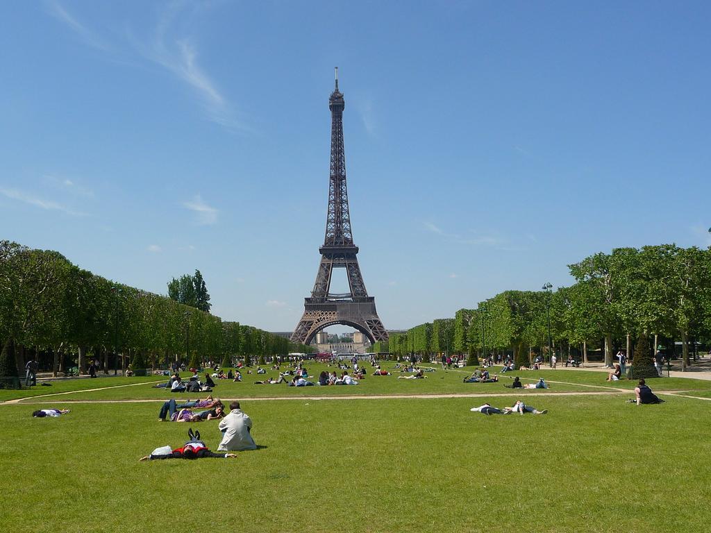 Lovely 1br - Tour Eiffel - Champs De Mars