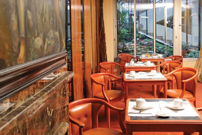 Hotel Moulin Plaza By Happyculture Parigi
