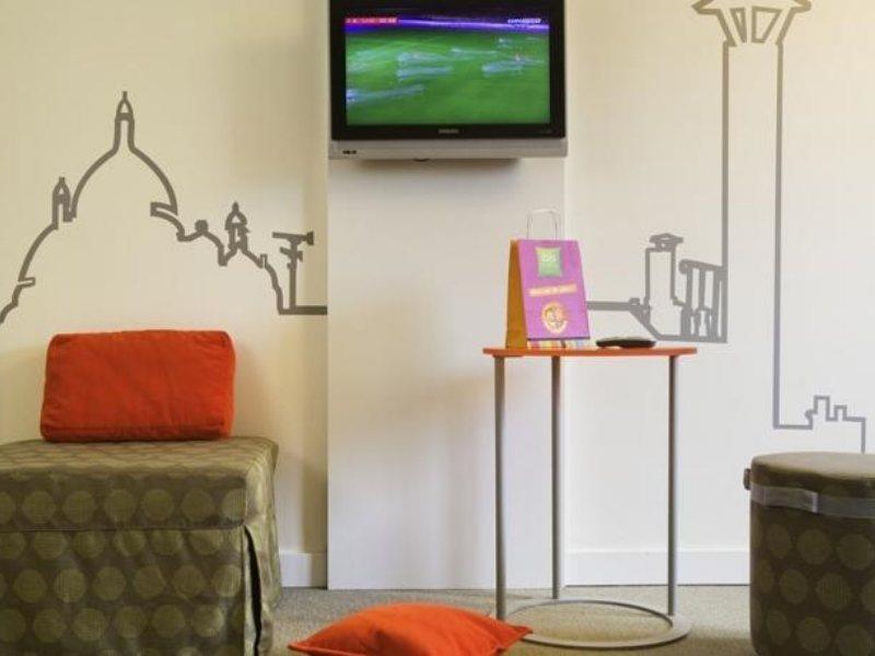 Hotel Ibis Styles Gare De L'est Chateau Landon Parigi