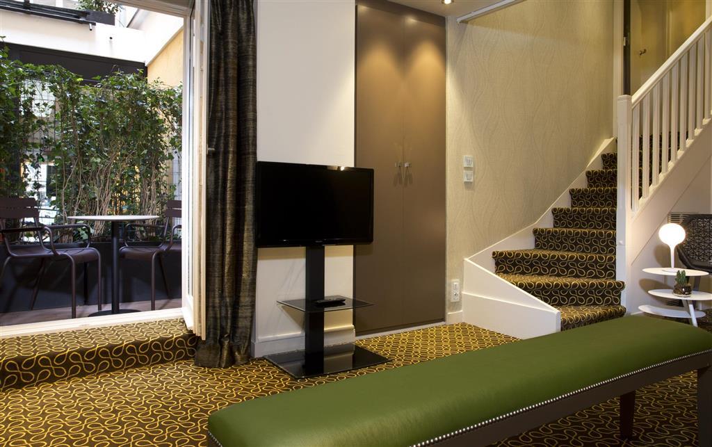 Hotel Atmospheres 4*