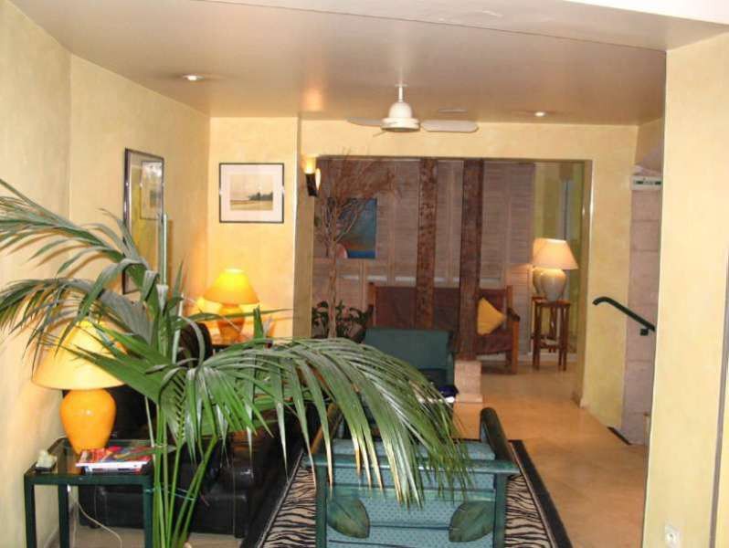 Montholon Hotel