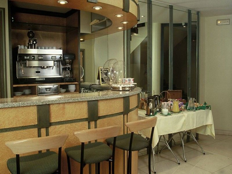 Citadines Republique 3* Paris