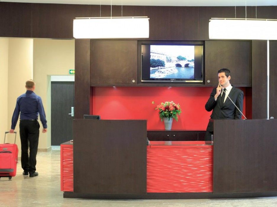 Bleues Provinces Opera Hotel