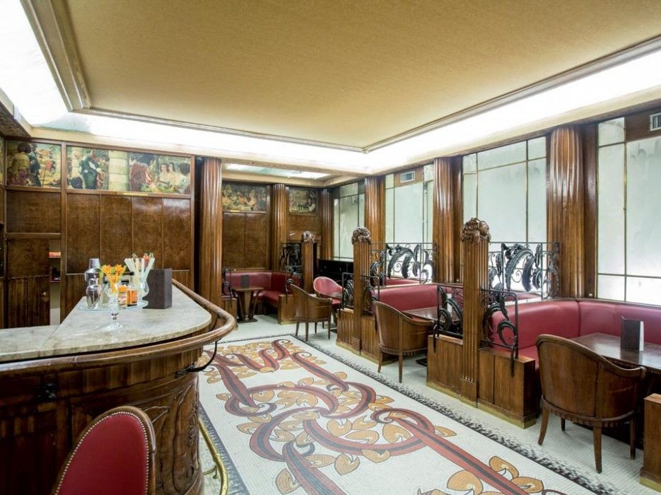 Bleues Provinces Opera Hotel