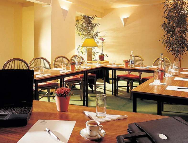 Orchidée Hotel 3*