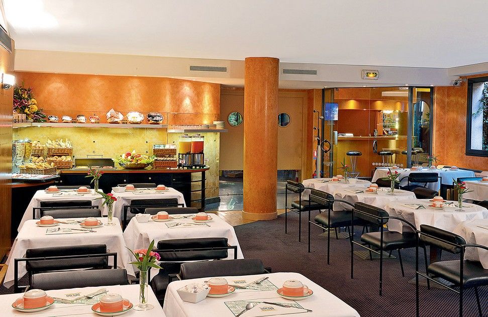 Opera Cadet Hotel