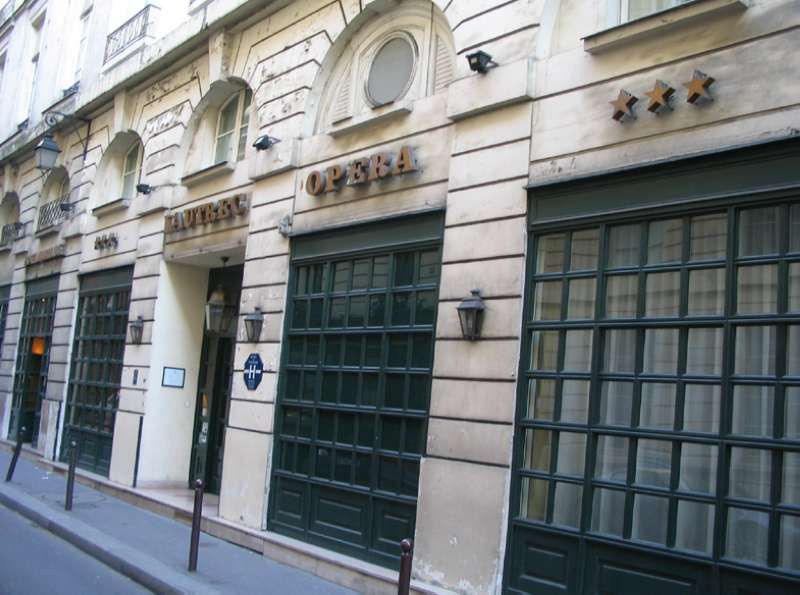 Lautrec Opera Hotel