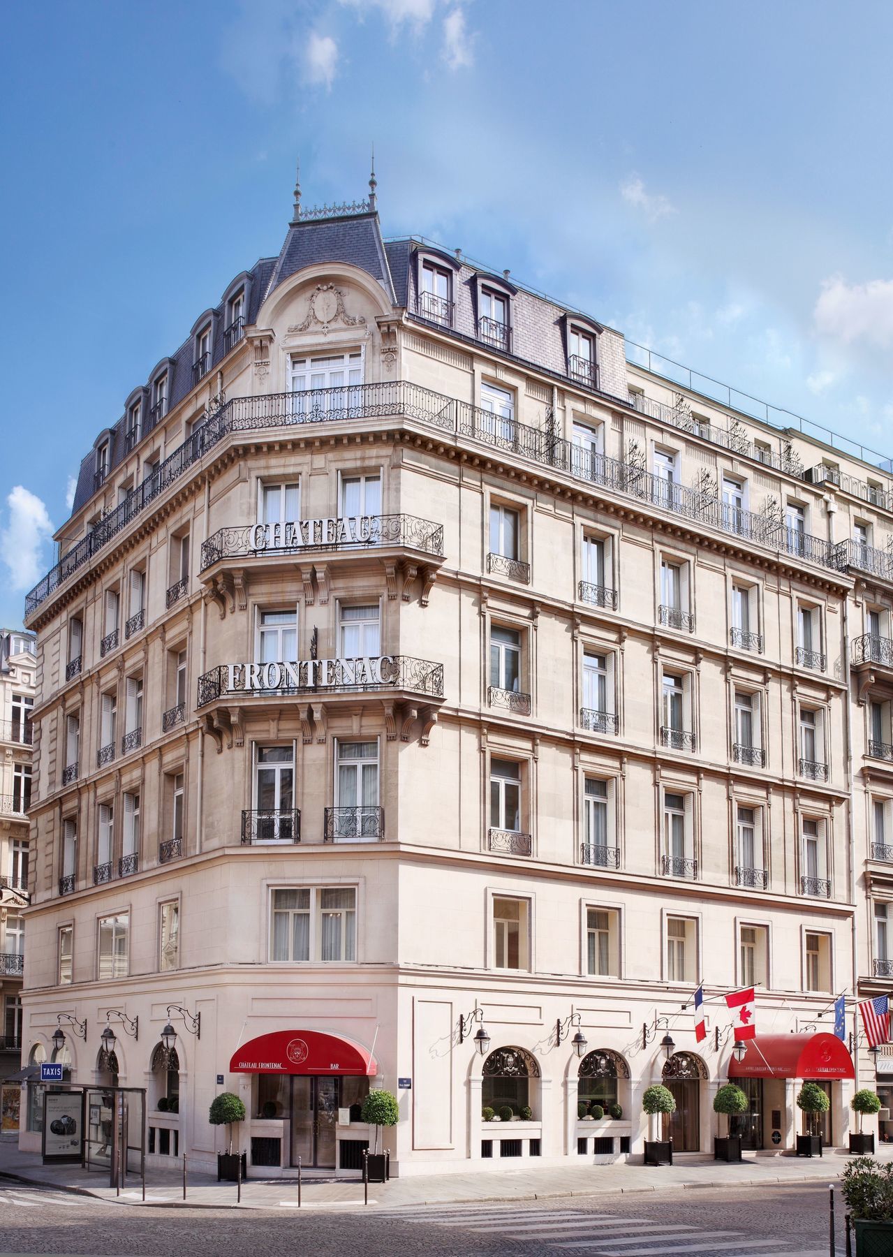 Chateau Frontenac 4* Paris