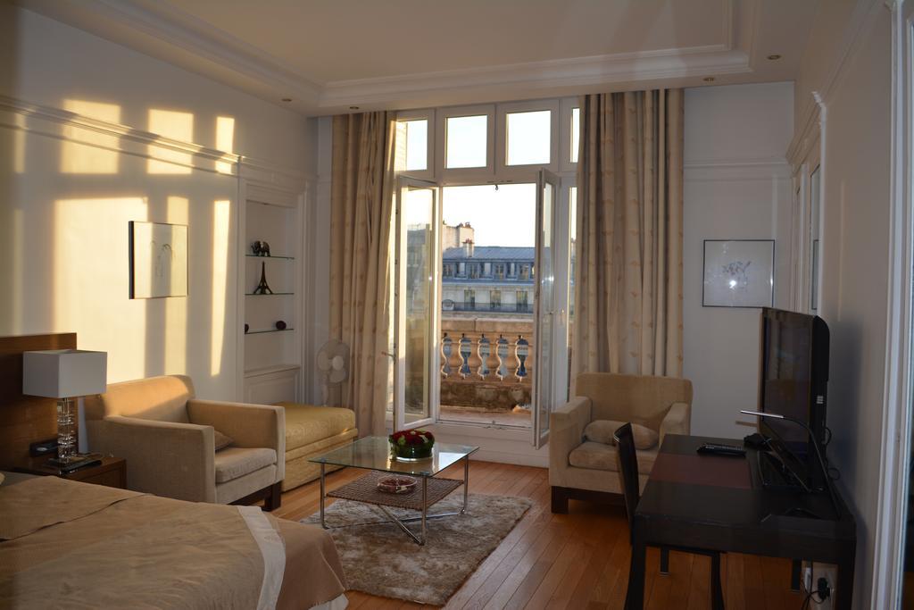 Appartamento Avenue Des Champs-elysees