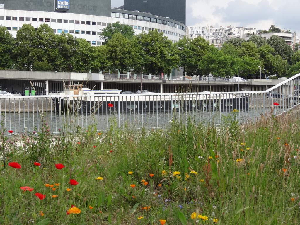 Passerelle Des Arts Bed & Breakfast
