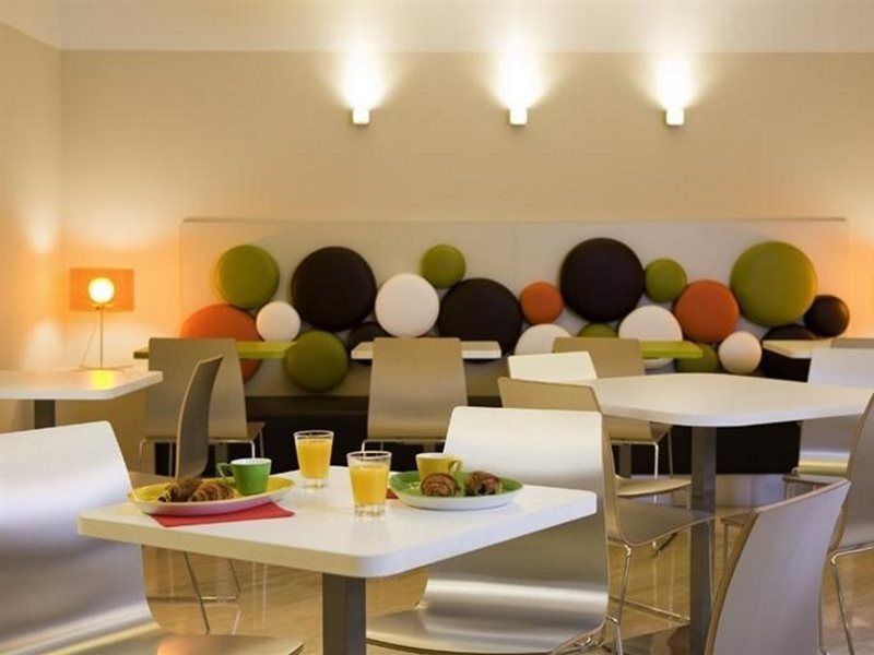 Ibis Styles Gare De L'est Chateau Landon Hotel 3*