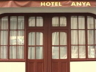Hotel Anya