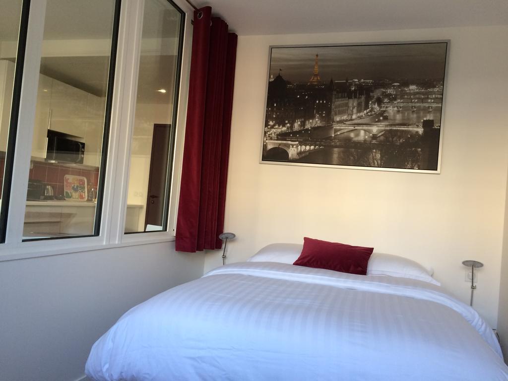 Tour Eiffel Rent Appartamento