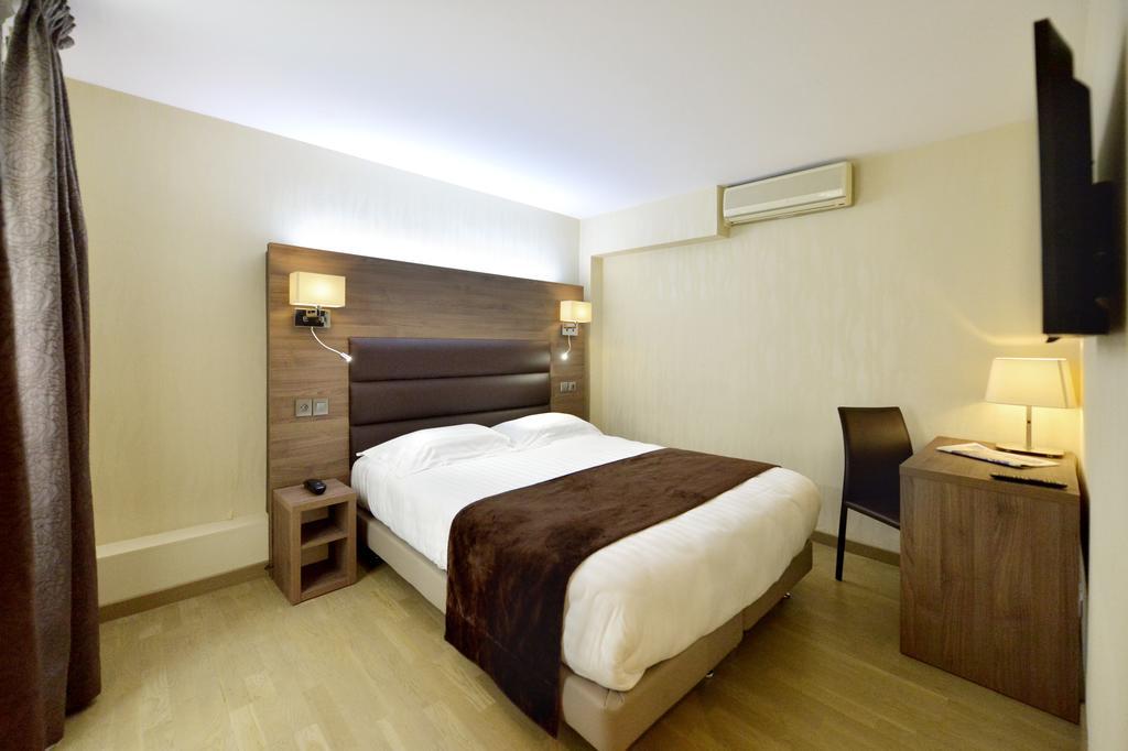 Renoir Montparnasse Hotel 3*