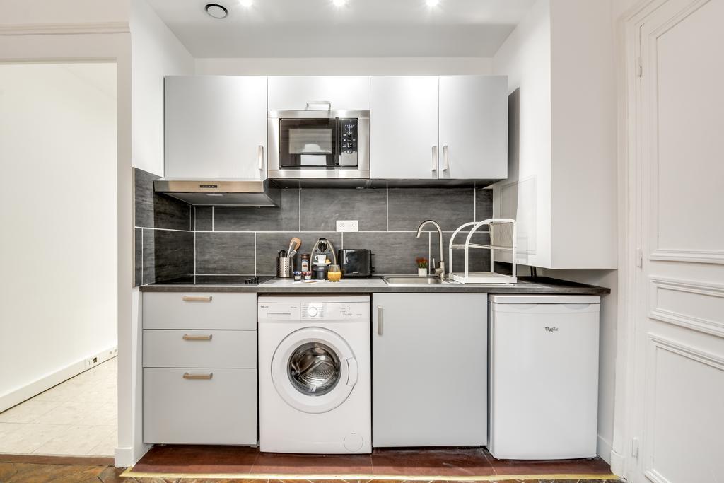 Di 95 M² Con 3 *