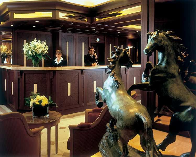 Splendid Etoile 4* Parigi