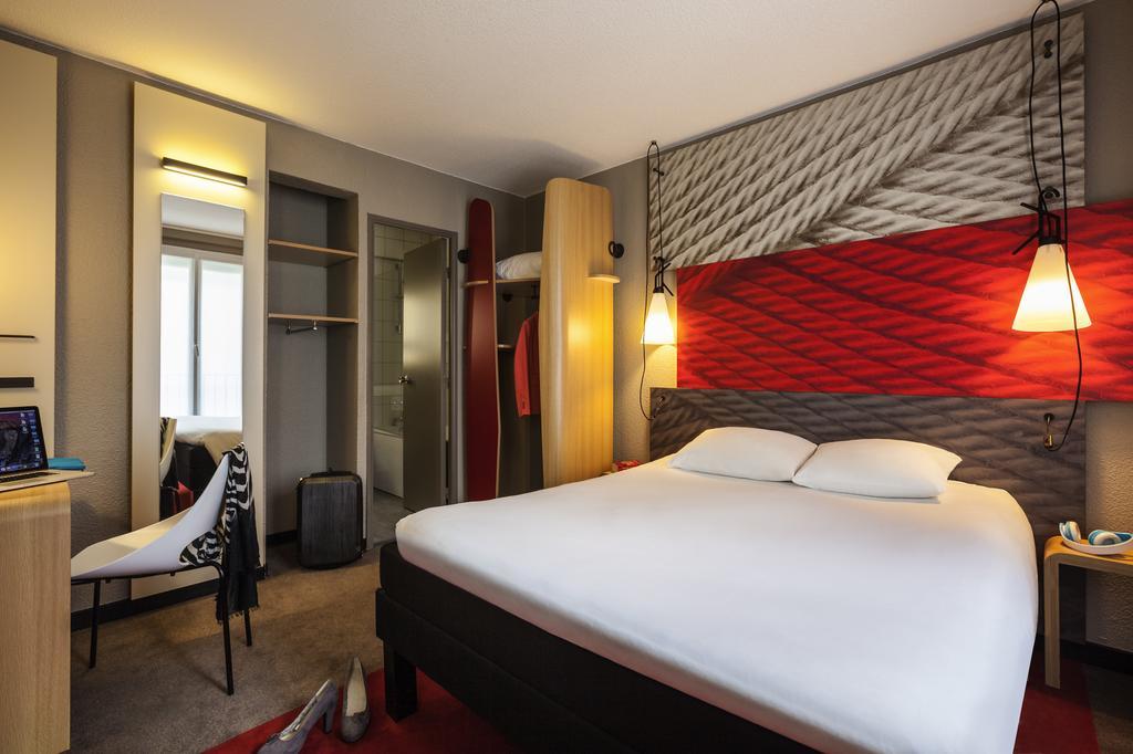 Ibis Gare De L'est Tgv Hotel Parigi